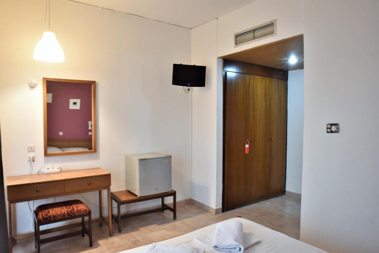 Telhinis Hotel & Apartments Фалираки Экстерьер фото