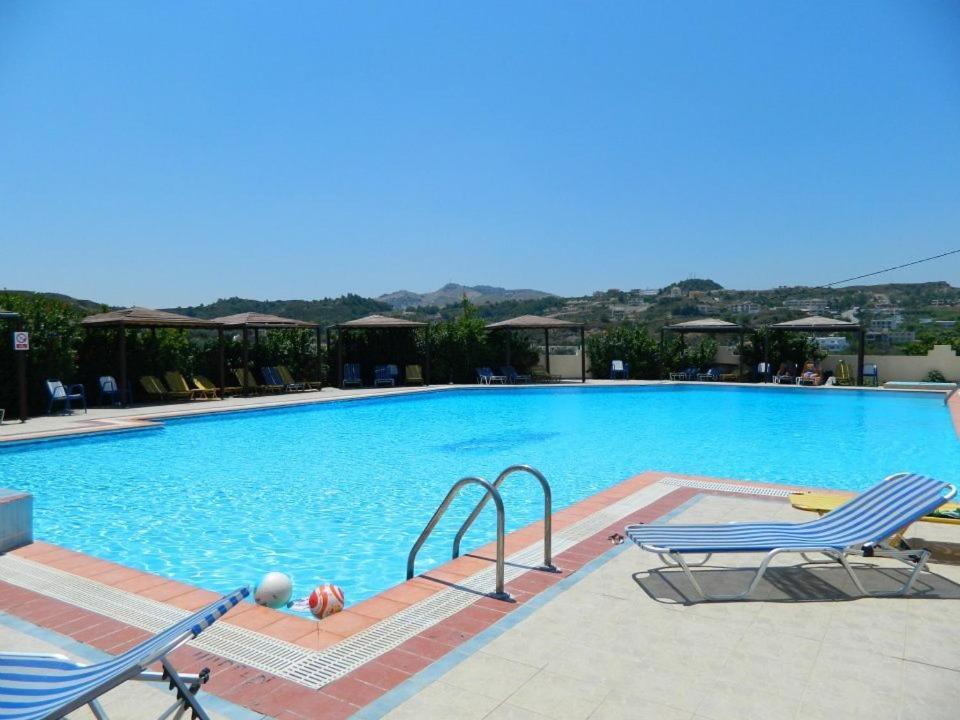Telhinis Hotel & Apartments Фалираки Экстерьер фото